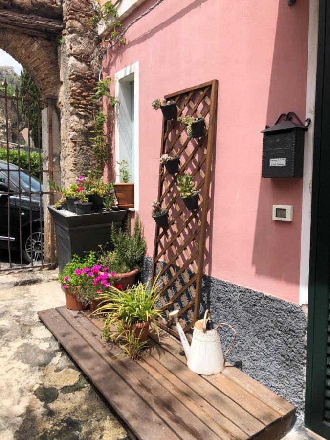 Taormina Private Apartment By Fragranza Di Sicilia Екстериор снимка